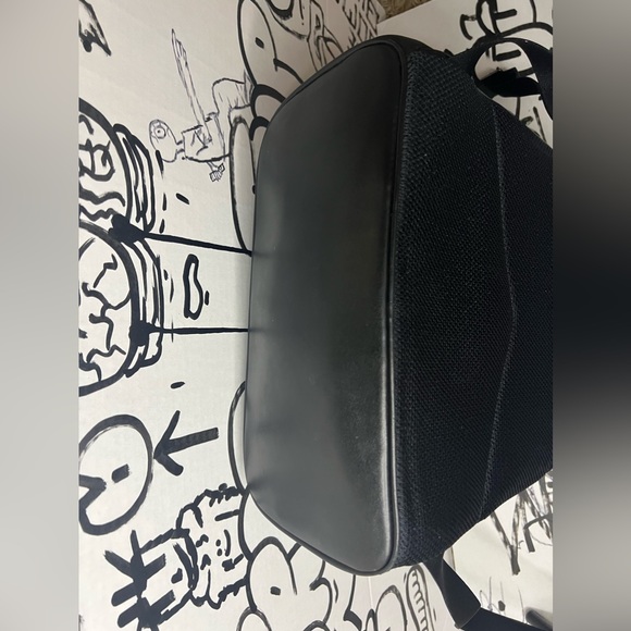 *COACH WEST CANVIS IN SIGNATURE CANVAS BACKPACK AND WALLET BUNDLE* - Picture 6 of 10